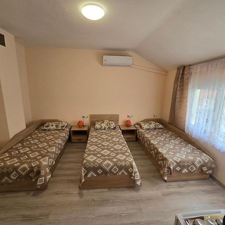 Fema Guest House Balchik Værelse billede