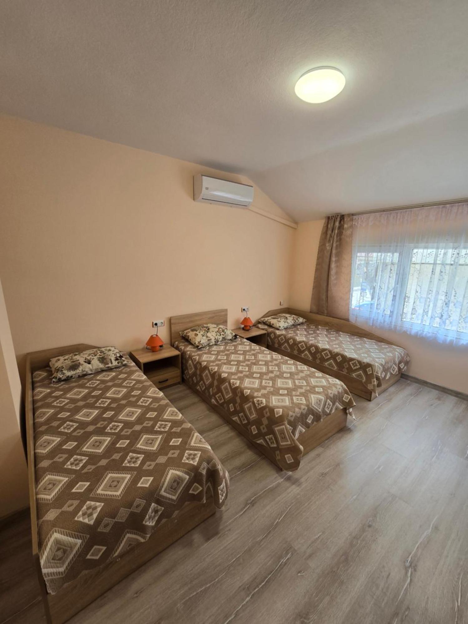 Fema Guest House Balchik Værelse billede
